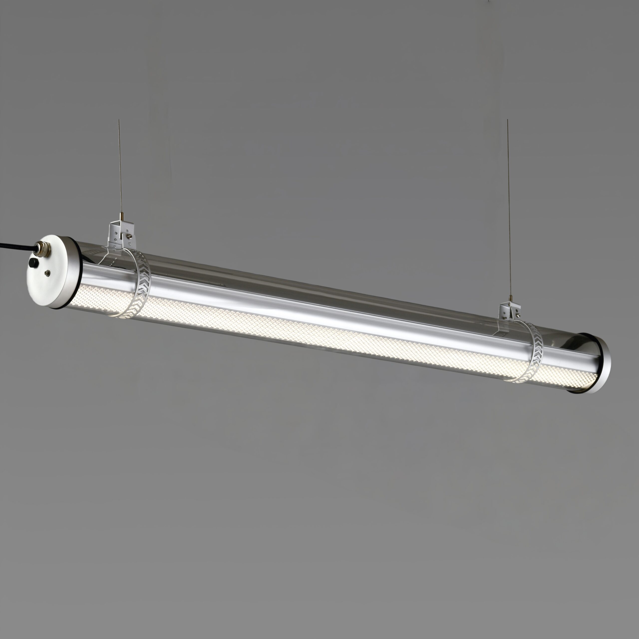 MANI Tubular luminaire with integrated honeycomb louver for glare control
