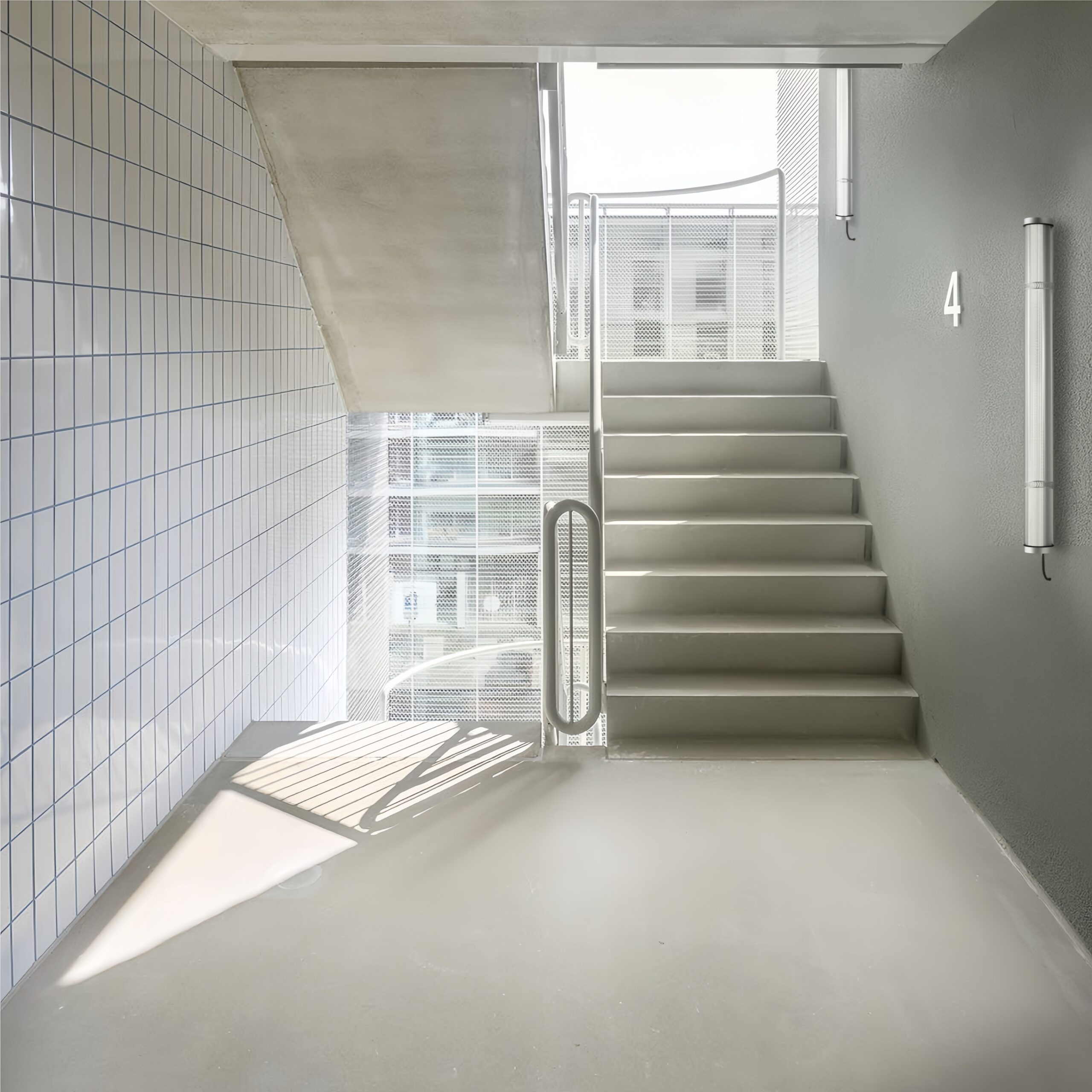 MANI Architectural tubular luminaire IP67 IK10 for outdoor and indoor